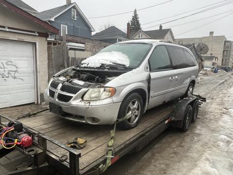 CashFor Cars | Dodge Caravan Junk Car Removal for Scrap Metal Recycling